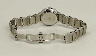 Часы наручные женские Citizen EM0920-86L