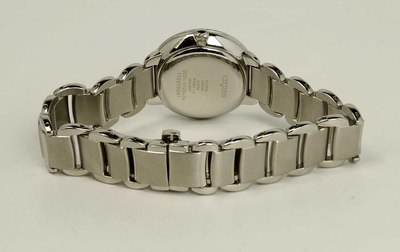 Часы наручные женские Citizen EM0920-86L