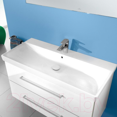 Умывальник Villeroy & Boch Avento 4156-A5-01