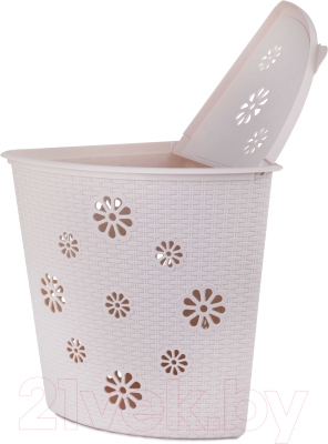 Корзина для белья Альтернатива Плетенка угловая / М2029