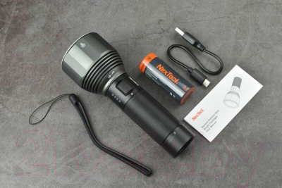 Фонарь NexTool 2000lm 5000mAh ZES0417