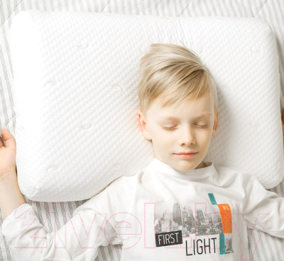 Подушка для малышей Фабрика Облаков Классика Junior 6+ / QZ-0012