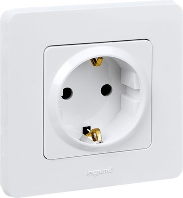 Рамка для выключателей и розеток Legrand Inspiria 673930