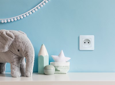 Рамка для выключателей и розеток Legrand Inspiria 673930