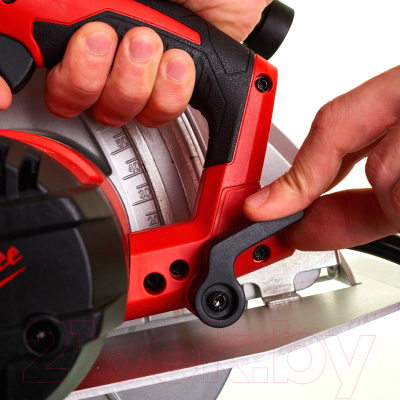 Дисковая пила Milwaukee CS 85 SB / 4933451117