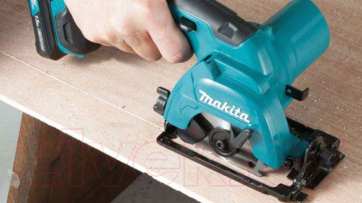 Профессиональная дисковая пила Makita HS301DWAE