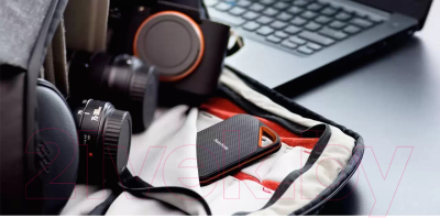 Внешний жесткий диск SanDisk Extreme Pro (SDSSDE81-1T00-G25)