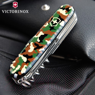 Нож швейцарский Victorinox Climber 1.3703.94