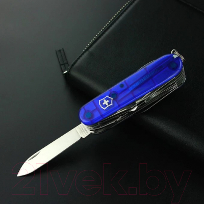 Нож швейцарский Victorinox Swiss Champ 1.6795.T2