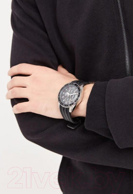 Часы наручные мужские Casio EFV-550P-1AVUEF