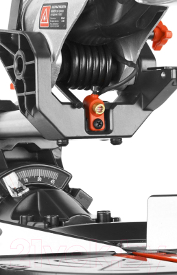 Торцовочная пила Зубр ЗПТ-255-1800 ПЛ
