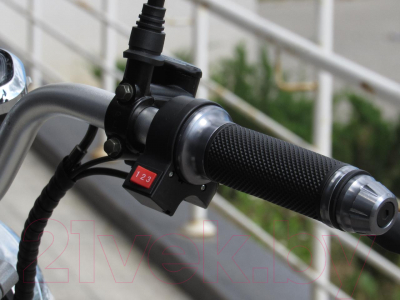 Электроскутер Yakama АР-Н008-3