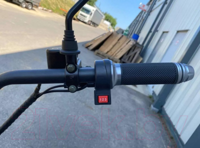 Электроскутер Yakama АР-Н009-2