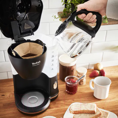 Капельная кофеварка Tefal CM533811