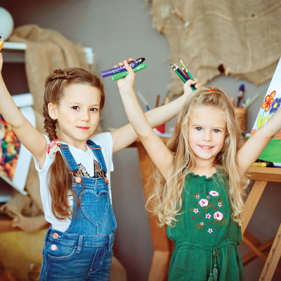 Набор цветных карандашей Юнландия В гостях у букашек / 181378