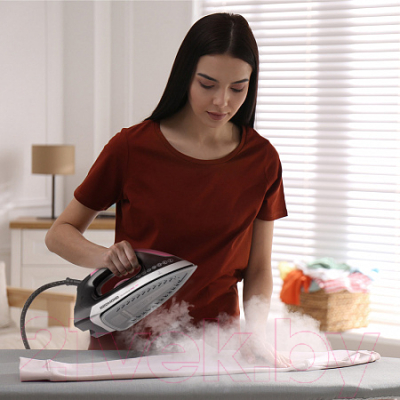 Утюг с парогенератором Redmond RSS-5907