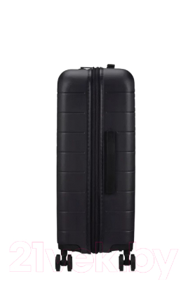 Чемодан на колесах American Tourister Novastream MC7*61 002