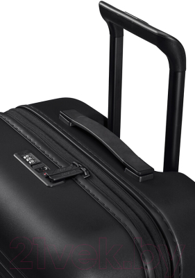 Чемодан на колесах American Tourister Novastream MC7*61 003 