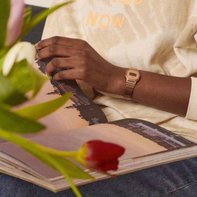 Часы наручные женские Casio LA-11WR-5A