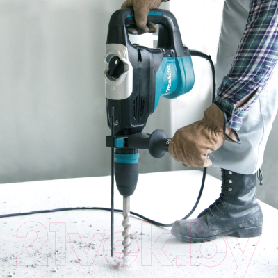 Профессиональный перфоратор Makita HR4003C