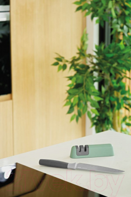 Ножеточка механическая BergHOFF Leo 8500663