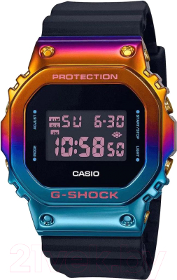 Часы наручные мужские Casio GM-5600SN-1E - фото