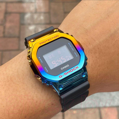 Часы наручные мужские Casio GM-5600SN-1E