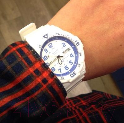 Часы наручные мужские Casio MRW-200HC-7B2