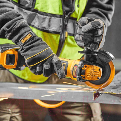 Профессиональная угловая шлифмашина DeWalt DCG409NT-XJ