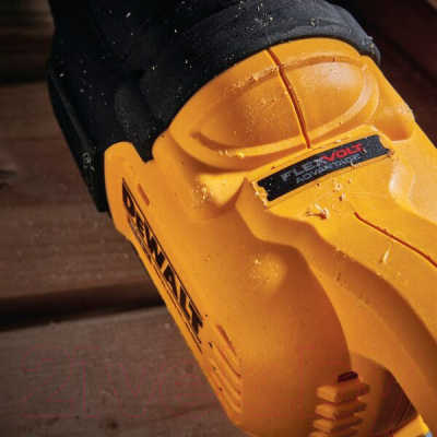 Профессиональная сабельная пила DeWalt DCS386NT-XJ