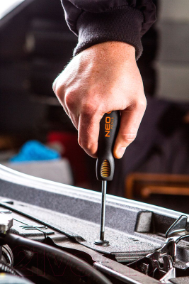 Отвертка NEO 04-006