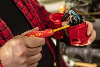 Отвертка NEO 04-053