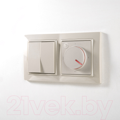 Рамка для выключателей и розеток Werkel W0022003 / a051307