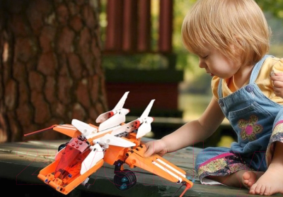 Конструктор CaDa Небесный прыгун с минифигуркой / C54006W