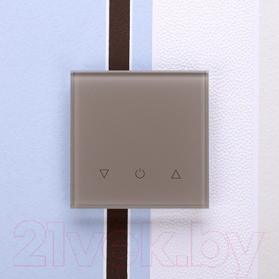 Выключатель DeLUMO Senso 1236 одноканальный трехклавишный сенсорный