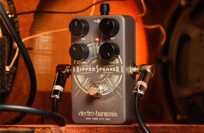 Педаль электрогитарная Electro-Harmonix Ripped Speaker Fuzz