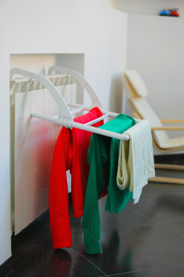 Сушилка для белья Berossi Joli АС 22701000