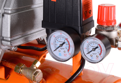 Воздушный компрессор Вихрь КМП-24/230АМ