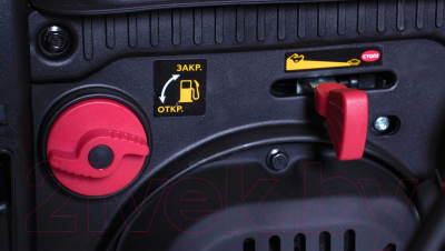 Снегоуборщик бензиновый Champion ST761E