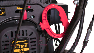Снегоуборщик бензиновый Champion ST761E