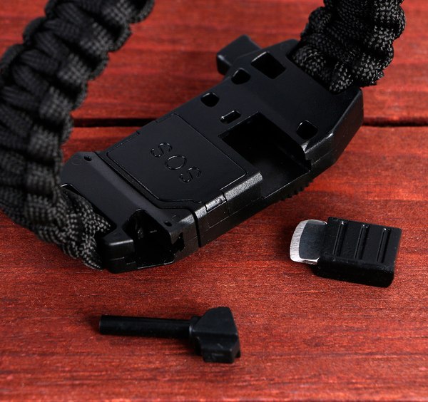 Браслет выживания Мастер К С фонариком / 4432334