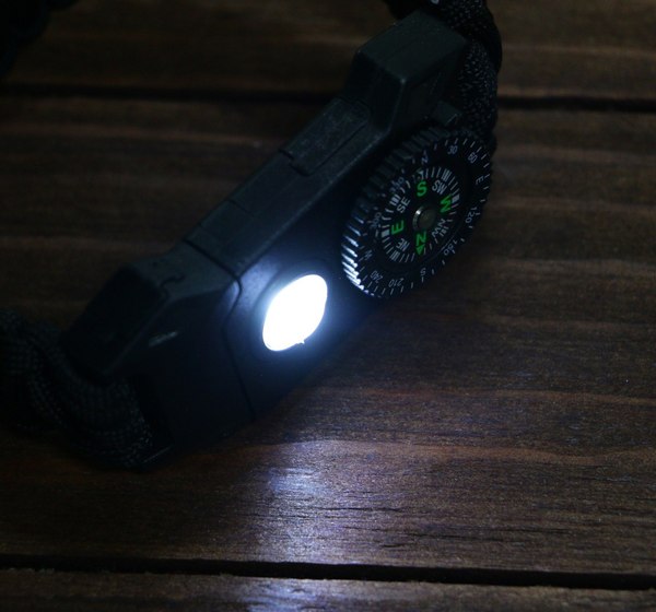 Браслет выживания Мастер К С фонариком / 4432334