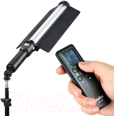 Осветитель студийный Godox LC500 / 28540