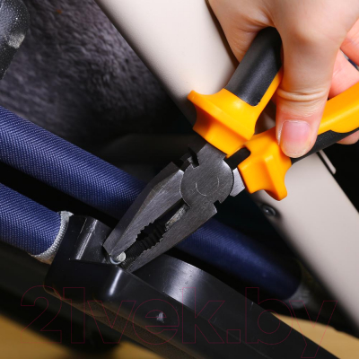 Плоскогубцы Deko DKP05 / 065-0923