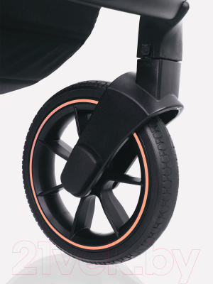 Детская универсальная коляска MOWbaby Zoom PU 2 в 1 / RA086 (Gold Black)