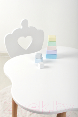 Стул детский Mega Toys Сердце / 71027