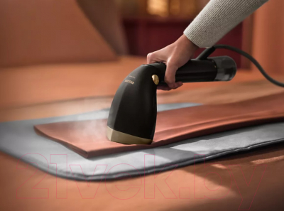 Отпариватель Philips STH7060/80