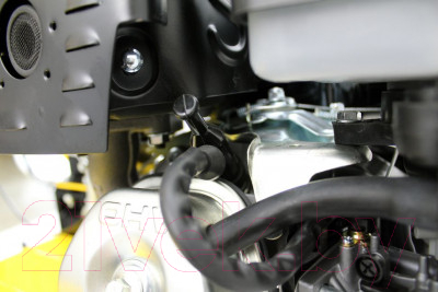 Мотоблок бензиновый Huter МК-1008Р (70/5/48)