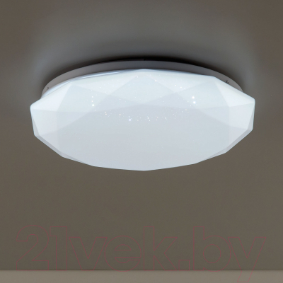 Потолочный светильник Citilux Астрон CL733330G