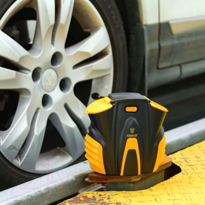 Автомобильный компрессор Deko DKCP200Psi-LCD Plus / 065-0796